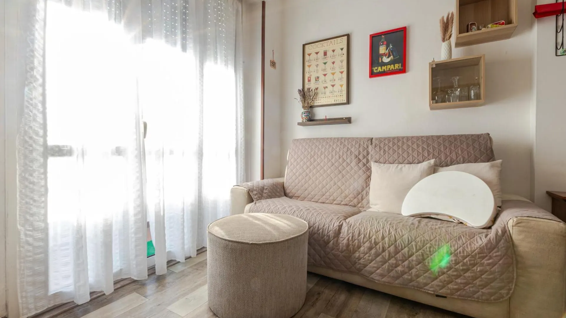 Modern Apartment Near Rogoredo Milán